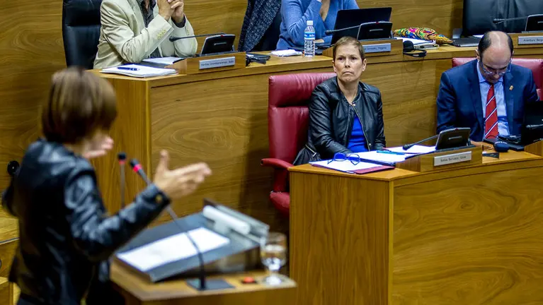 Pleno del Parlamento de Navarra. IÑIGO ALZUGARAY. -57