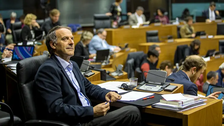 Adolfo Araiz, proponente del pleno por el derecho a decidir. IÑIGO ALZUGARAY.