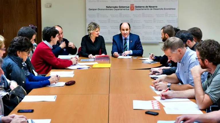 Ayerdi reunido con los representantes del Consejo de Comercio