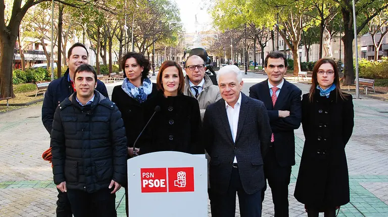 Miembros del PSN en la celebración del Día de Navarra