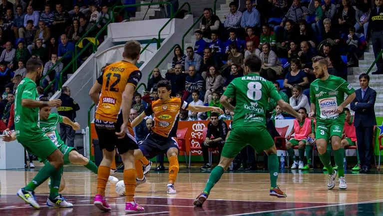 Partido entre Magna Gurpea y Aspil Vidal Ribera Navarra (1-1). IÑIGO ALZUGARAY-9