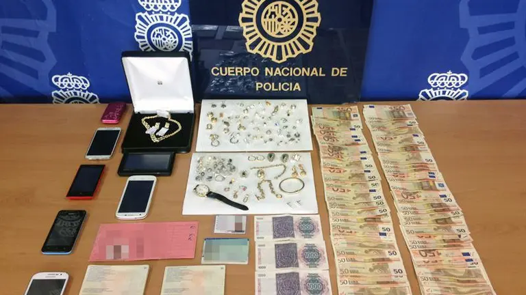 Material intervenido. EP.