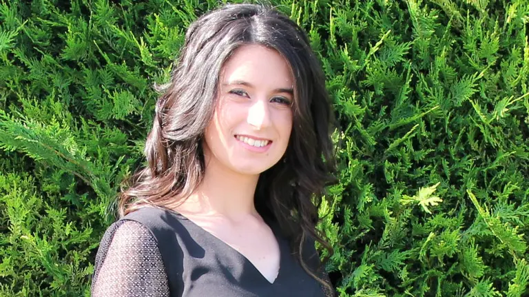 Asibe Ahmedova Kesim.