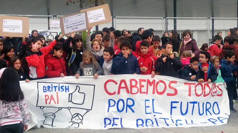 Concentración de familias del colegio Doña Mayor 2