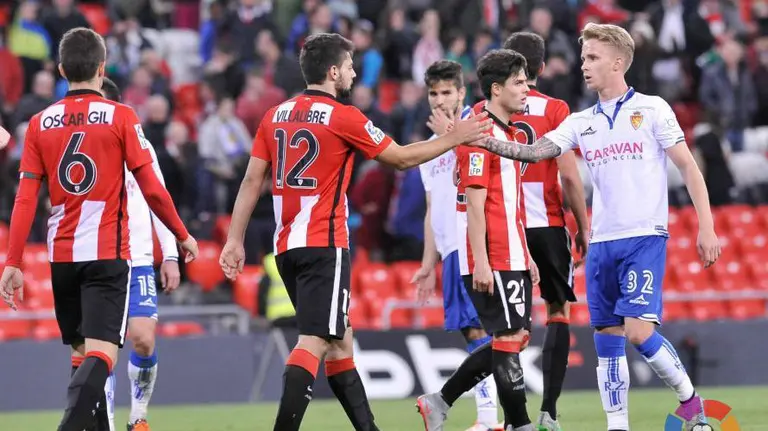 Partido Bilbao Athletic - Zaragoza (0-1).