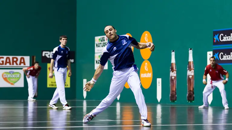 Partido del Campeonato de Parejas entre Bengoetxea VI - Untoria y Martínez de Irujo - Rezusta. IÑIGO ALZUGARAY (21)