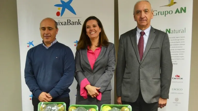 Fruta de la escuela a casa Obra Social la Caixa y Grupo AN.