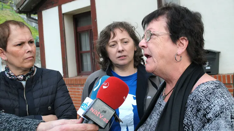 Uxue Barkos, Isabel Elizalde y María José Beaumont.