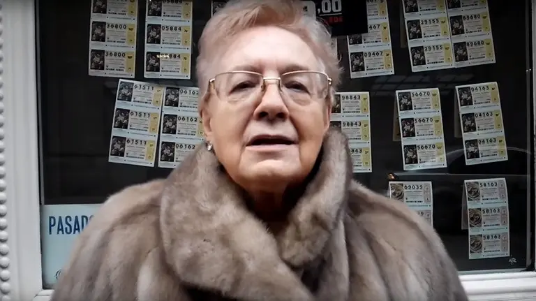 María Pilar Calonge, de la administración en la calle del Vínculo en Pamplona.