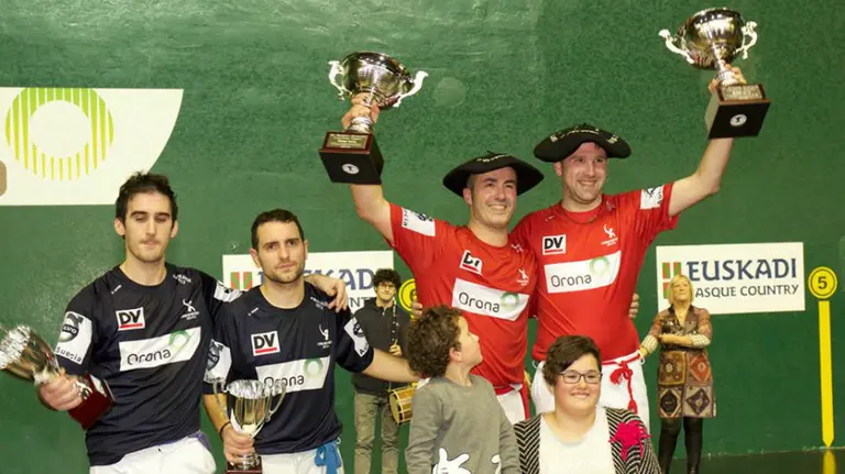 Foto Facebook Oriamendi 2010.