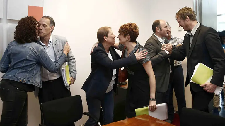 Itziar Gómez, Adolfo Araiz, Uxue Barkos, Bakartxo Ruiz, Manu Ayerdi, Koldo Martínez y Maiorga Ramírez