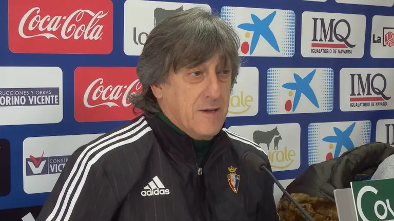 Martín Monreal en rueda de prensa.