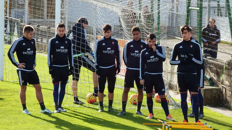 Jugadores de Osasuna en Tajonar.