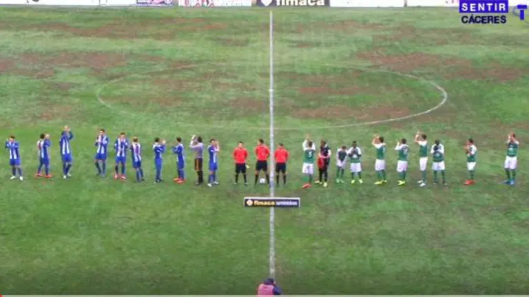 Partido Cacereño - Izarra.