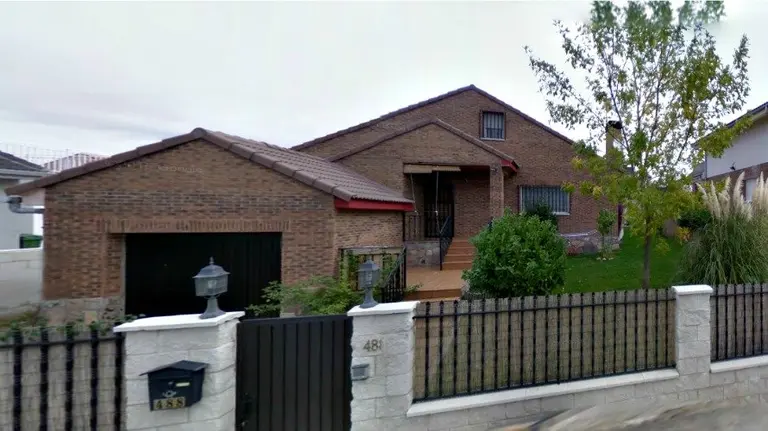 Una vivienda de la calle río Berbellido, en la localidad de Galápagos (Guadalajara)