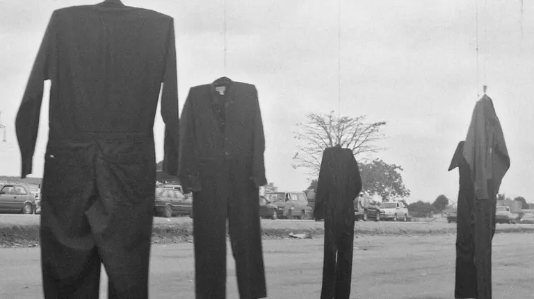 Cartel del curso de arte contempor&aacute;neo africano. UNED