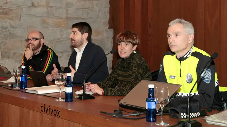 Reunión para peatonalizar el Casco Antiguo.