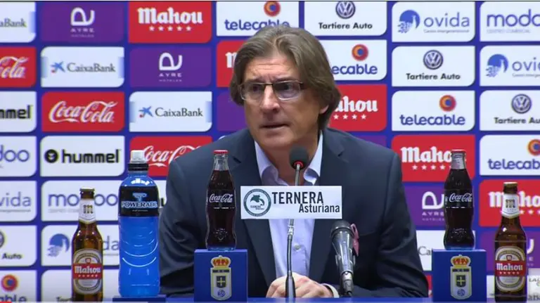 Sergio Egea era el entrenador del Real Oviedo.