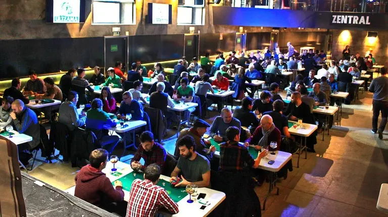 Mus organizado por Paris 365 en el Café Zentral.