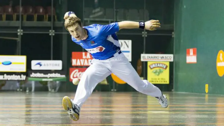 Artola en acción. Foto web Asegarce.