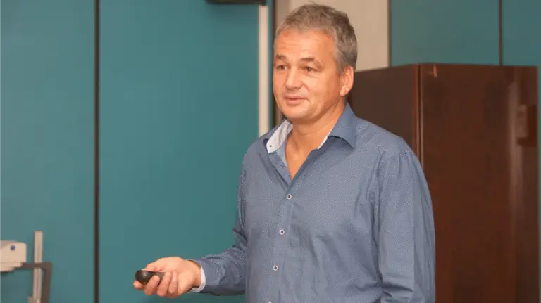 El investigador Andreas Niebel, en la UPNA.