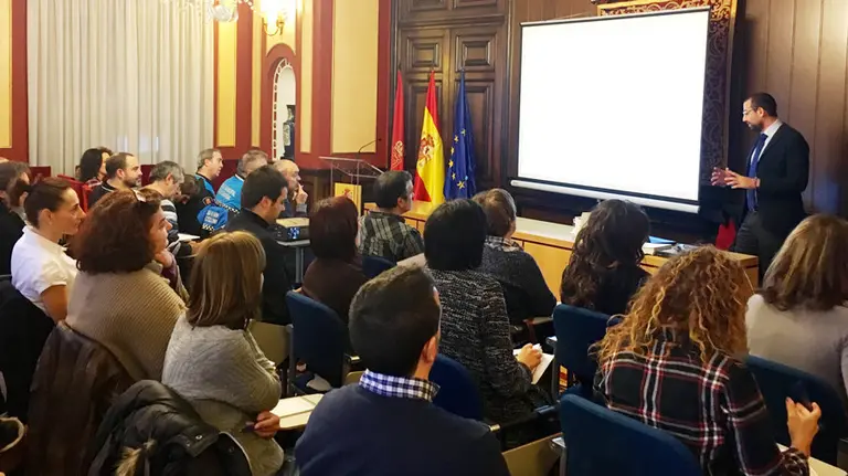 Curso impartido a las policías de Navarra sobre violencia de género.