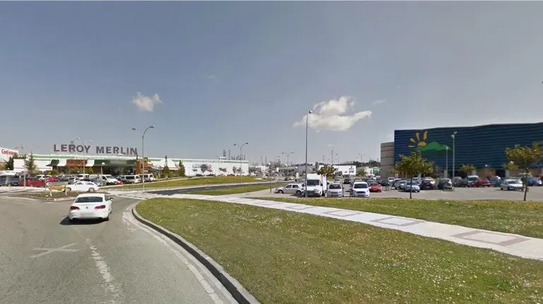 &Aacute;rea comercial del pol&iacute;gono de Cordovilla.