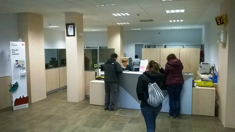 Oficina de Correos en la Rochapea