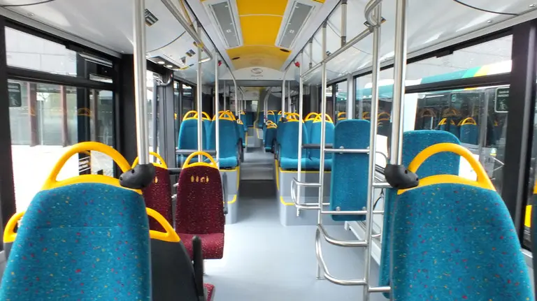 Presentación de las nuevas villavesa de Pamplona (19). S.REDÍN