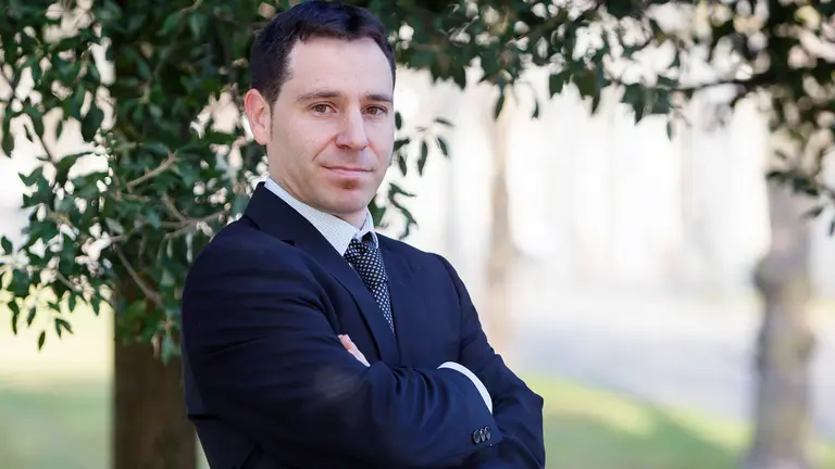 El ingeniero Aitor Urrutia Azcona, en la UPNA.