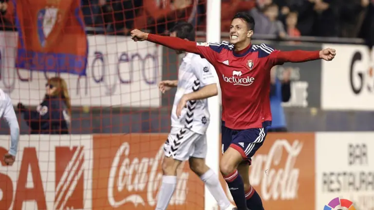 Gol de Mesa a la Llagostera. Foto LFP.