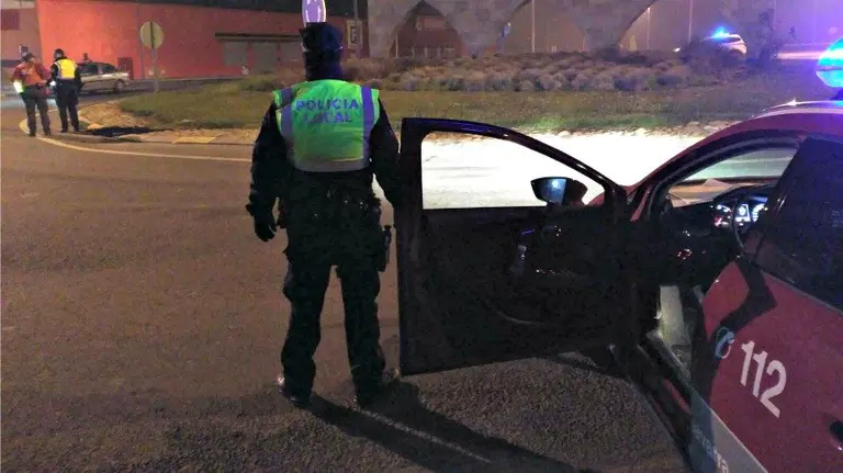 La Policía Foral, en un control de Tráfico.
