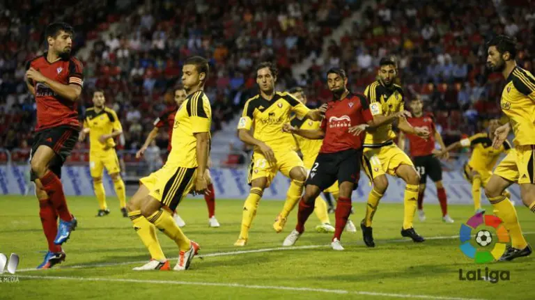 Partido Mirandés - Osasuna en Anduva.