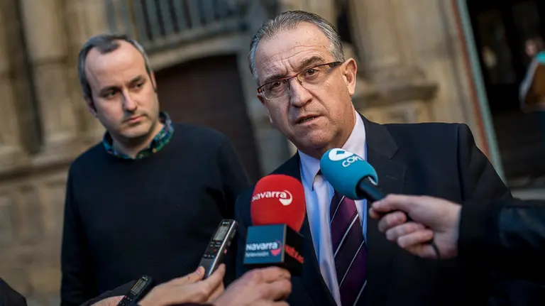 Enrique Maya comparece ante los medios de comunicación. PABLO LASAOSA