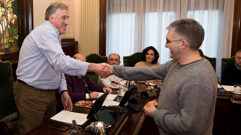 Toma de posesión de Alberto Labarga, nuevo concejal del Ayuntamiento de Pamplona PABLO LASAOSA 3