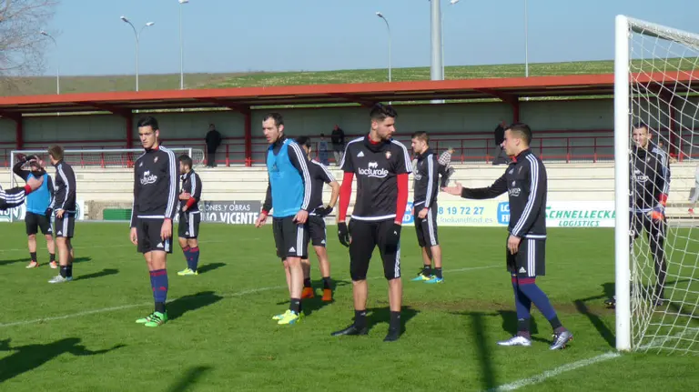 Entrenamiento de Osasuna en Tajonar.