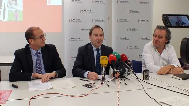 Presentación de las ayudas de la Fundación Caja Navarra 2. S. REDÍN