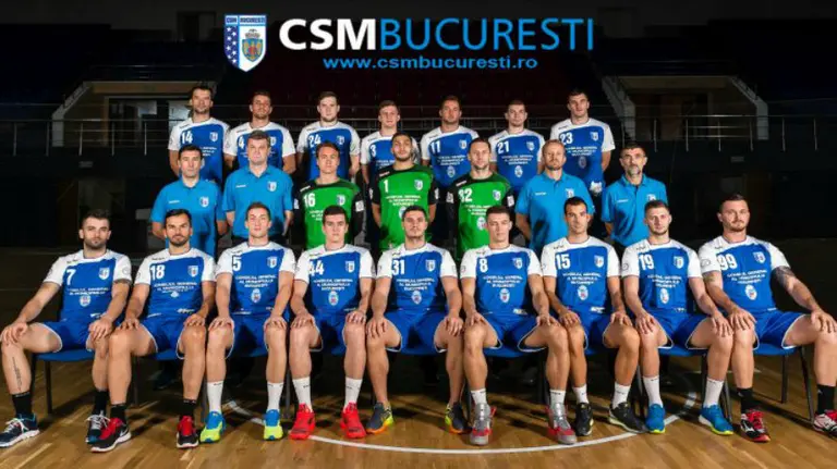 Plantilla del CSM Bucuresti. Foto web csmbucuresti.ro