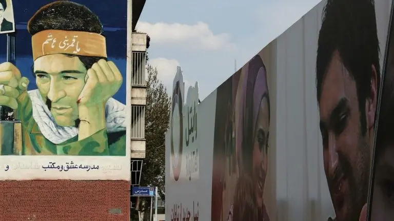 Fotograma de Writing on the City.