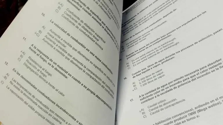 Examen teórico de las oposiciones de bombero de Navarra de 2016. S.REDÍN