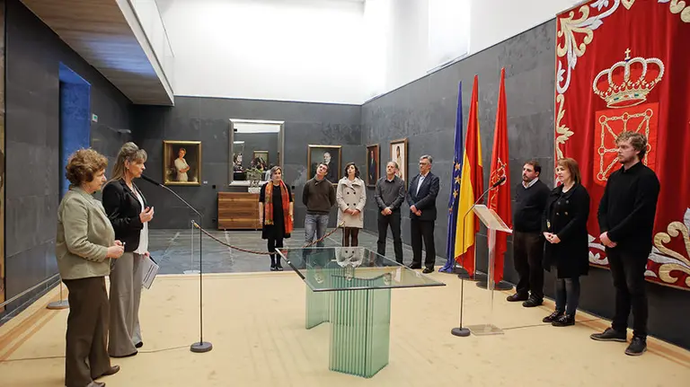 Recepción de europarlamentarios a petición de Etxerat en el Parlamento de Navarra. Parlamento