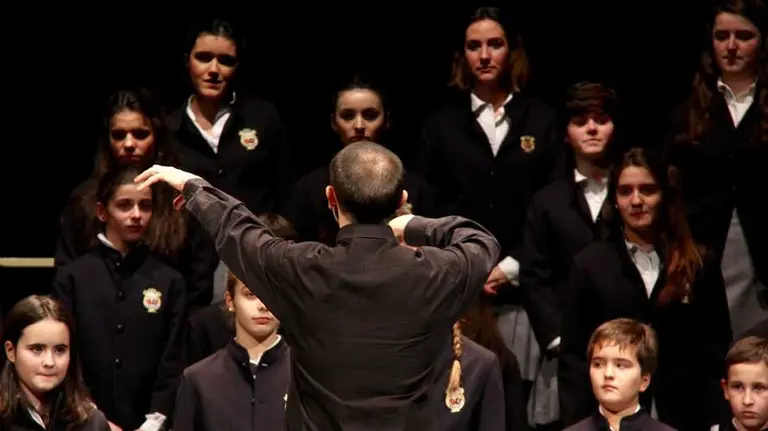 Escolanía del Orfeón pamplonés. OP