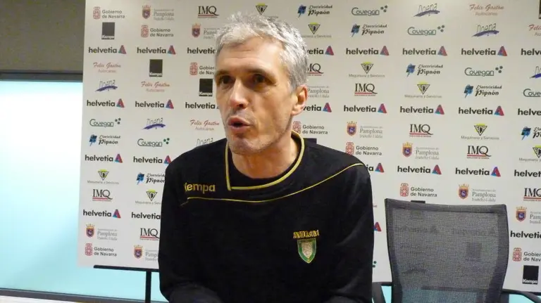 Janto Apecechea en rueda de prensa.