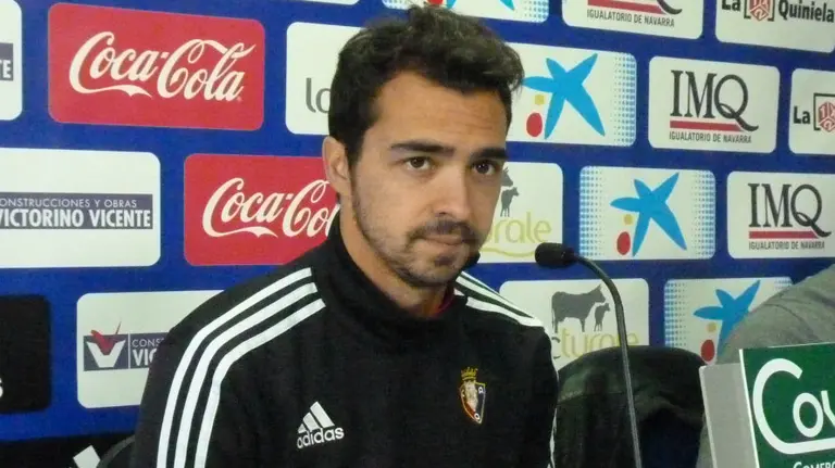 Miguel de las Cuevas en rueda de prensa.