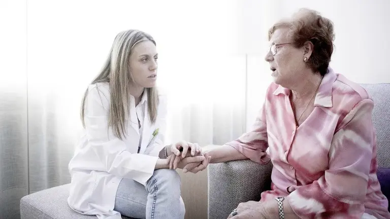 Atención a personas de avanzada edad de la Obra Social la Caixa