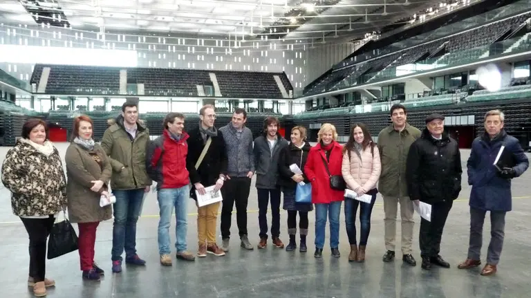 Consuelo Satrustegi, Ainhoa Aznárez, Javier García, Guzmán Garmendia, Jokin Castiella, Rubén Goñi, Mikel Buil, Marisa de Simón, Miren Aranoa, Cristina Altuna, Luis Casado, Luis Zarraluqui, Ramón Santesteban.