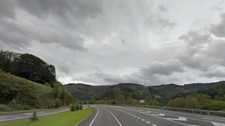 pk. 65 de la carretera de Pamplona a Behobia.