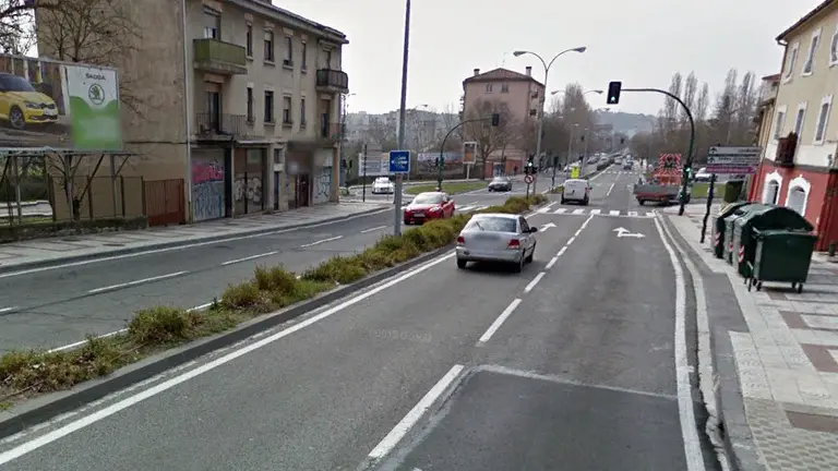 Carretera de Pamplona a Estella (Avda. Aróstegui).