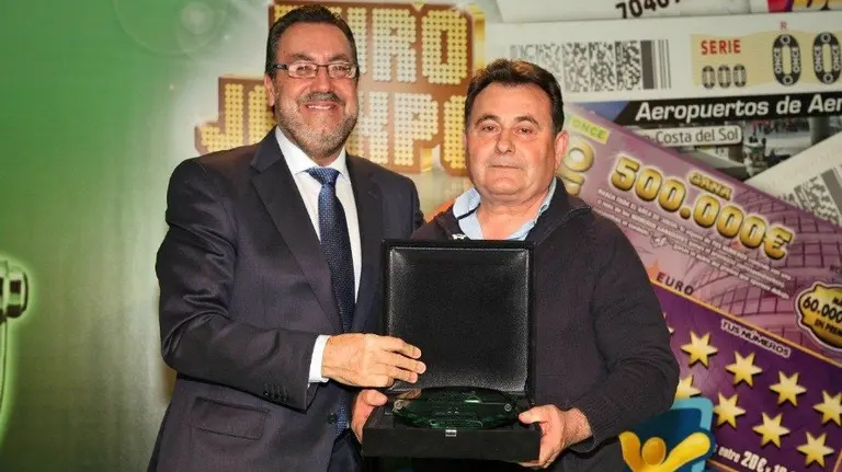 Félix Pe Redrado, mejor vendedor de la ONCE 2015 en Navarra.