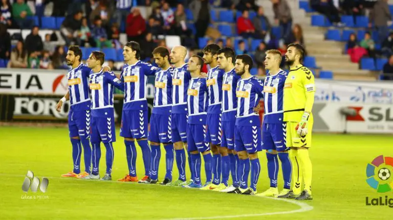 Equipo titular del Alavés. Lfp.es